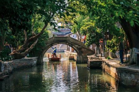 Shanghai Private Tour : Zhujiajiao Water Town with Boat & Garden