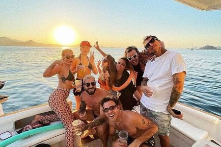 Phu Quoc 4 Island Speedboat Tour Snorkeling and Lunch