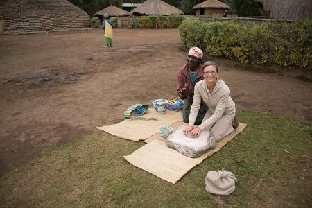 Full Day Cultural Experience in Kigali Markets and Art Centers