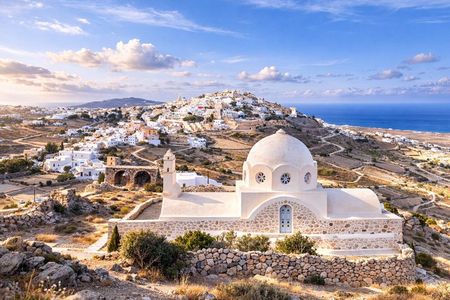 Santorini Essentials Half Day Private Tour