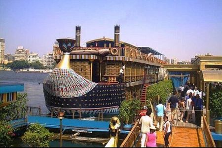 Luxury Nile Dinner Cruise Experience with Private Pickup