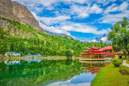 Skardu Valley 8 Days Private Tour with Deosai, Basho & Khaplu