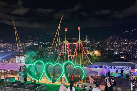 Medellín City View & Latin Dance Salsa/Bachata Private Night Tour