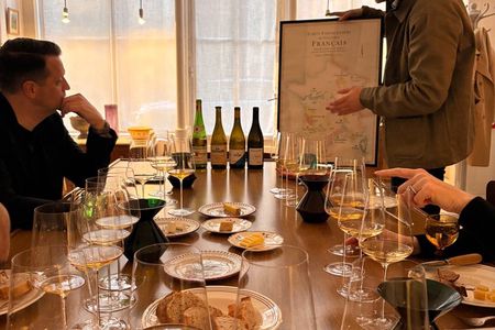 Wine Tasting in Lyon - Private Salon, 10 French Wines