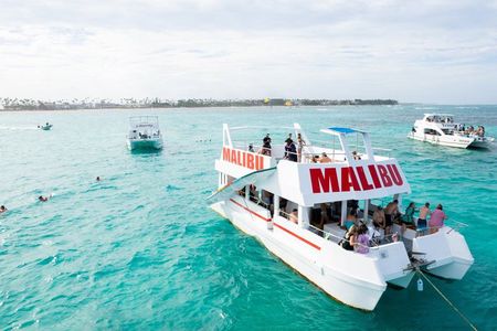 Party Boats (SHARED) or (PRIVATE) Punta Cana - Open Bar / Live DJ