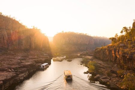 Nitmiluk (Katherine) Gorge 3.5-Hour Sunset Dinner Boat Tour