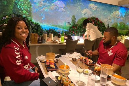 Cherry Blossom &Sushi Making Experience in Shinjuku