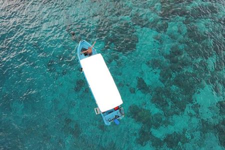 Private Gili Snorkelling Tour: Turtles & Reefs + GoPro + Drinks