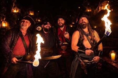 A night full of experiences - a medieval dinner show in Dětenice