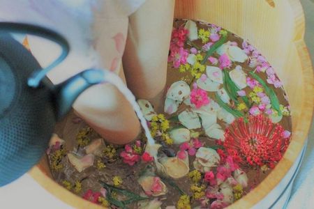 Kyoto Arashiyama Bamboo Walk & Relaxing Flower Foot Bath Massage