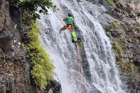 Rapelling waterfalls at Tamarind Falls-7Cascades