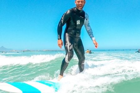 Cape Town Surf Lessons with local Coach