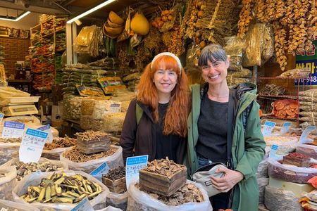 Hidden Seoul Markets with Herbal Wellness, Food & Vintage