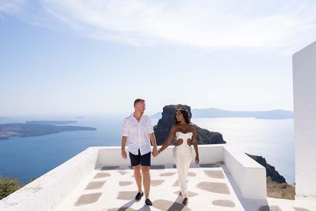 Santorini Photoshoot Tour with a Pro