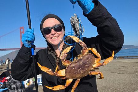 Catch and Cook Crabbing Experience under Golden Gate Bridge SF