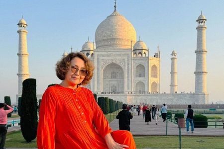 Jaipur to Agra Day Trip with Fatehpur Sikri and Abhaneri