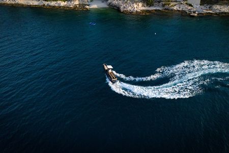Blue Lagoon and 3 Islands Speedboat Tour from Split