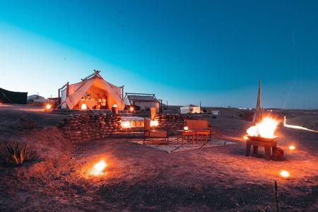 Private Luxury Agafay Sunset Dinner & Fire Show Experience by 4x4