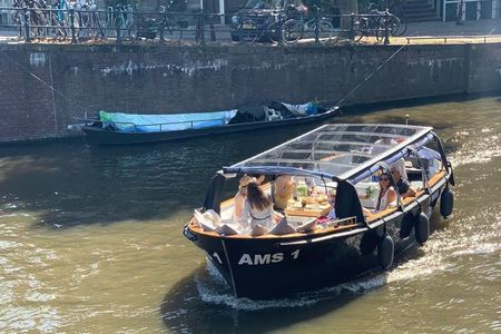 Amsterdam Before The Crowds Morning Canal Cruise