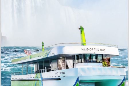 Niagara Falls America and Canada Side Combo Tour With Lunch