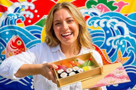 Tokyo Sushi Bento Making & Tsukiji Market Hidden Gems (2-Hours)