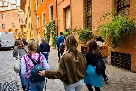 Bologna Walking Tour: Explore Top Sights & Hidden Gems