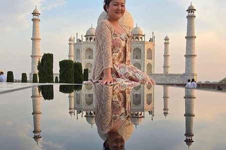 Private 2-Day Agra Heritage Tour with Taj Mahal & Agra Fort