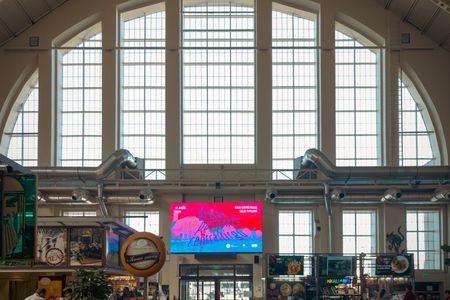 Central Market Guided Tour with Food Tasting from Riga