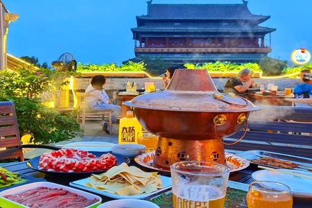 Beijing Night Tour: Old Hutongs & Food Discovery