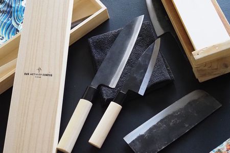Make Your Own Knife in Osaka (Sharpening and Engraving)