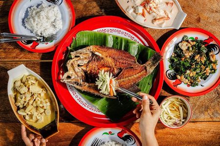 Coconut Corners Samui Food Tour with 15+ Tastings