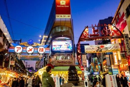 Night out as if you were a local Japanese.