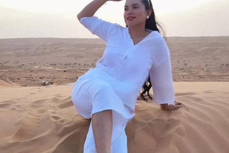 Sharing Group Wadi Bani Khalid and Wahiba Desert with Sunset Tour