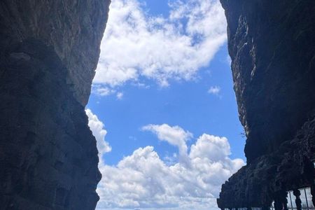 Zhangjiajie Express Avatar Mountain Tianmen Glass Bridge Day Trip