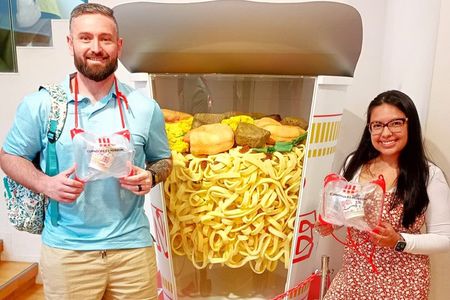 Osaka: Cup Noodles Museum Guided Tour (90 Minutes)