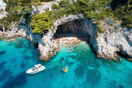 Dubrovnik Sea Kayaking Tour of Lokrum Island and Betina Cave