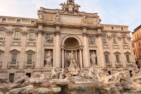 Rome: Trevi Fountain & Underground Aqueducts Tour