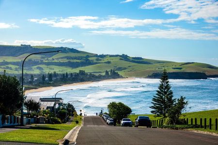 Sydney Secret Coastline Kiama Blowhole with Wollongong Wildlife