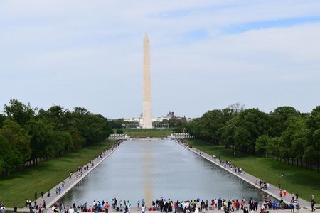 Sherazade's Washington Monuments in Meaning