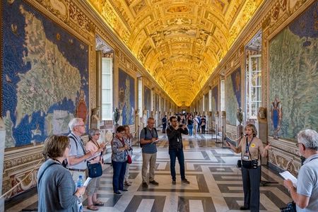 Rome: Guided Tour of the Vatican and Sistine Chapel