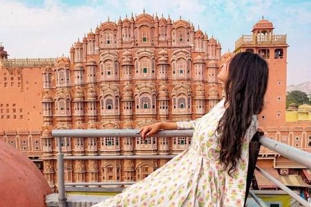 Jaipur Full-Day Guided Tour with Pickup and Drop-off