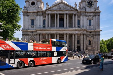London Tootbus Hop-on Hop-off (Optional Thames Cruise)