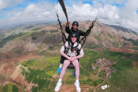 Marrakech : Paragliding over Agafay & Atlas mountains