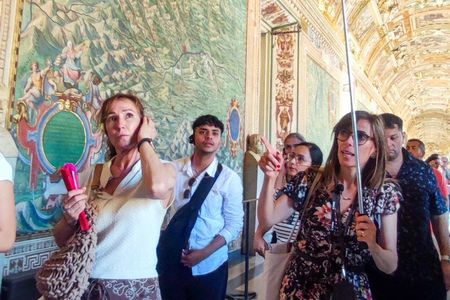 Vatican & Sistine Chapel: Small Group Tour, Early Entrance Option