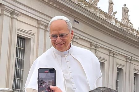 Papal Audience Tour With Reserved Entrance