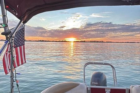 Private Sunset Cruise to John’s Pass with Sandbar Stop & Gulf