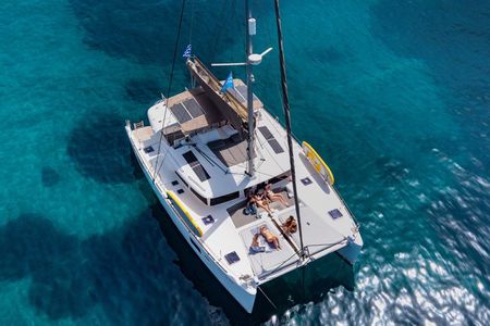 Athens Half Day Catamaran Cruise: Morning or Dinner Options