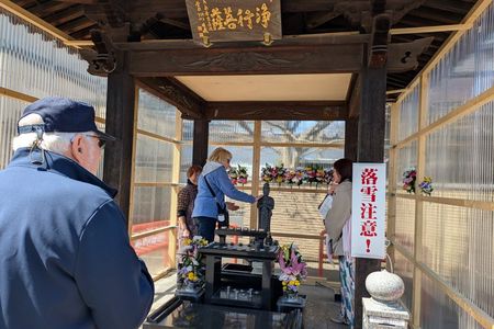 Private walking tours in Aomori