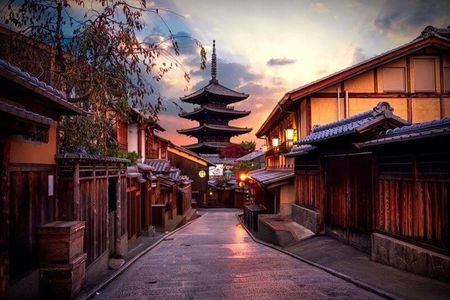 Kyoto Geisha Walking Tour Gion District And Hidden Gems