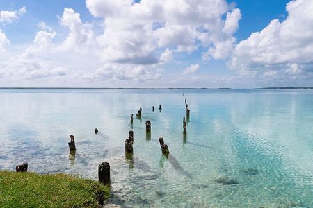 Bacalar Tour from Costa Maya: Visit the Lagoon of Seven Colors